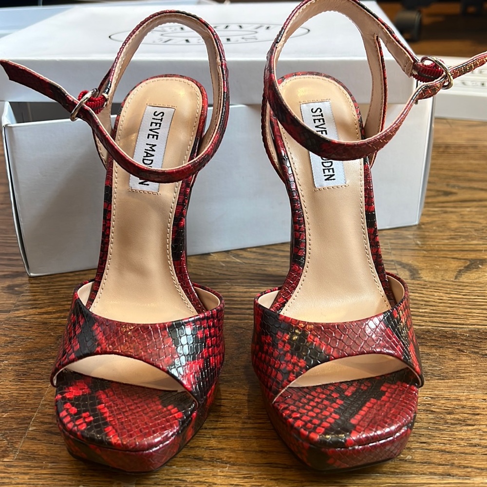 CUTE SHOES